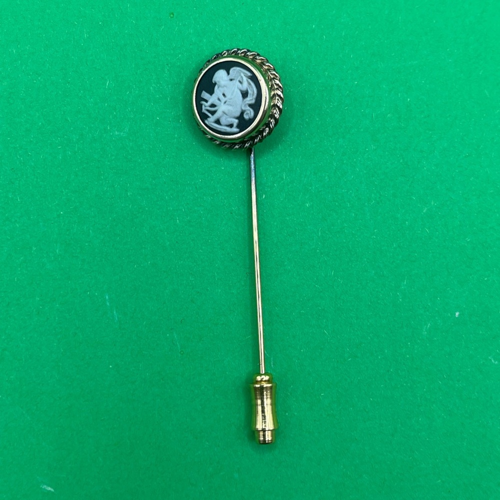 Vintage Wedgwood cupid rainbow Ste Stick Pin